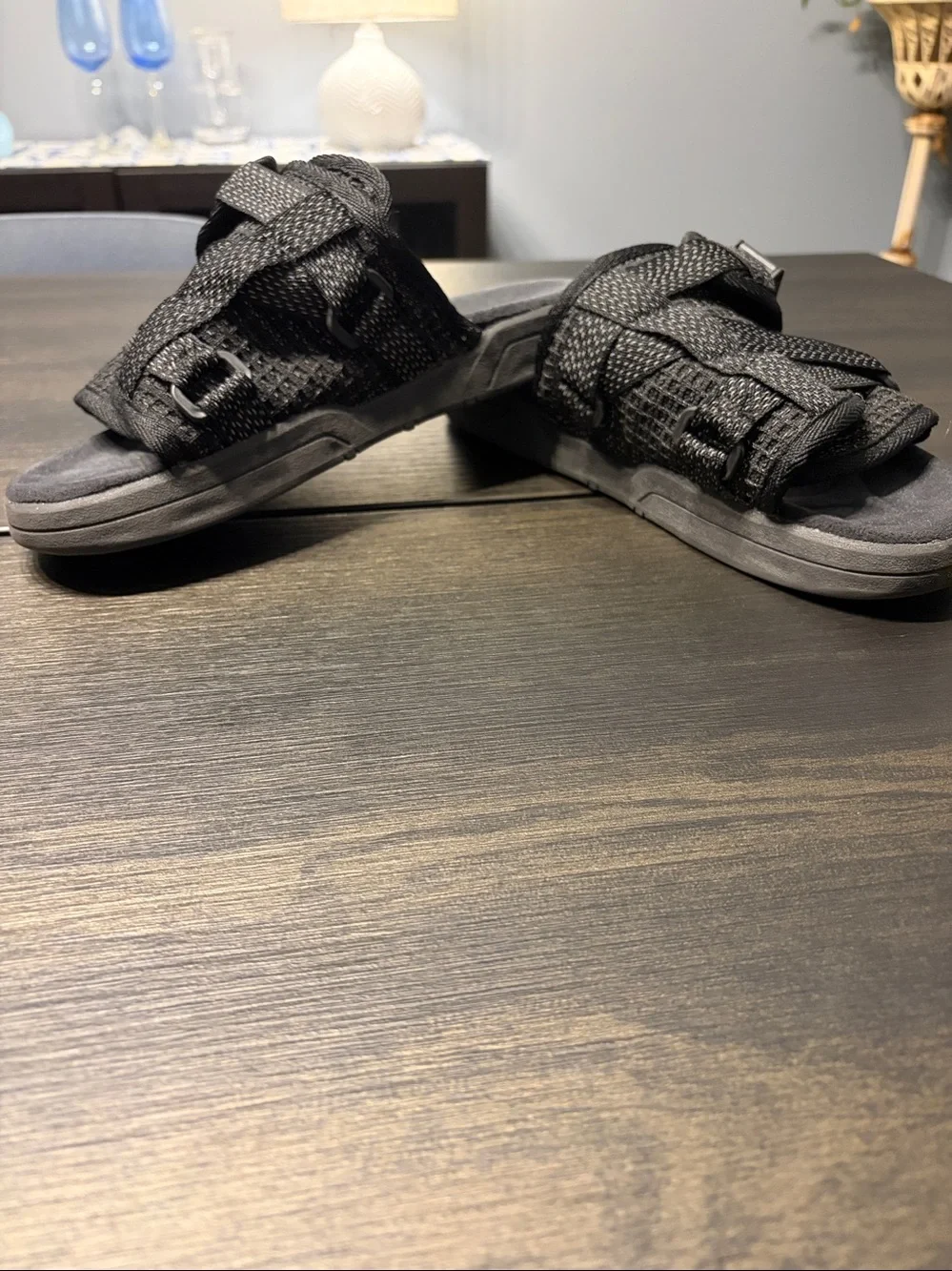 DracoSlidesThunderReflective SlidesSandalsSuede Comfort | UnisexMen 7-8 / W 9-10
